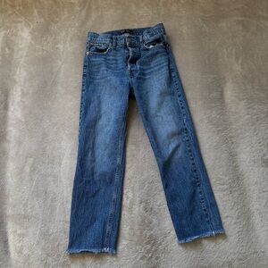 Gap Women's Jeans 6/28R Cheeky Straight High Rise Button Fly Raw Hem Denim Wash